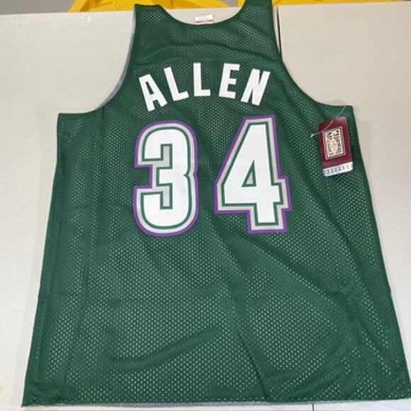 Ray Allen Milwaukee Bucks Mitchell & Ness Reversible Mesh Jersey - Picture 2 of 4